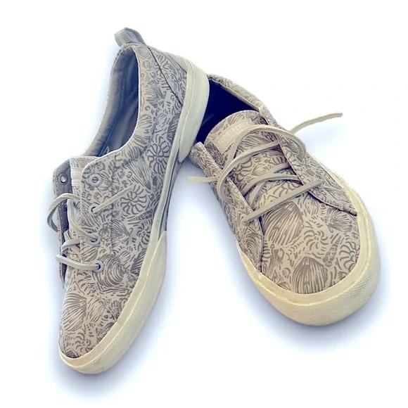 Leaf/Seashell Print🍃 🍂 Sperry Canvas Sneakers - Picture 6 of 6